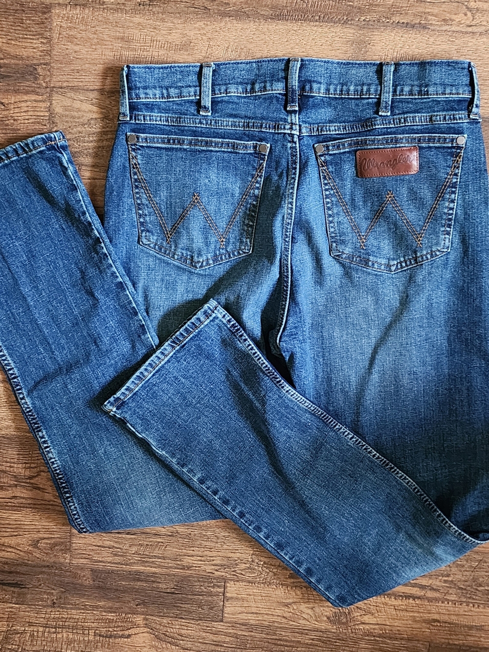 Wrangler Retro Men's Bootcut Jeans in Dark Blue - 34x36